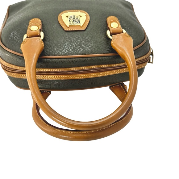 ✨Rare & Vintage✨ LANCEL Paris Boston Bag w/ Coin Pouch! - Picture 5 of 14